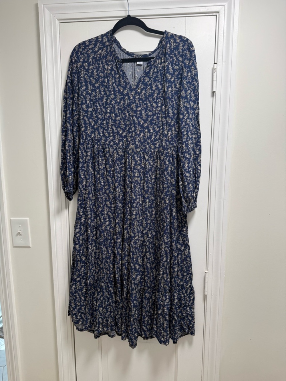 Blue Floral Long Sleeve Midi Dress